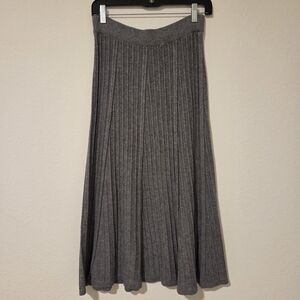 Gray Ribbed Knit Sweater Swing A-Line Midi Skirt Size M